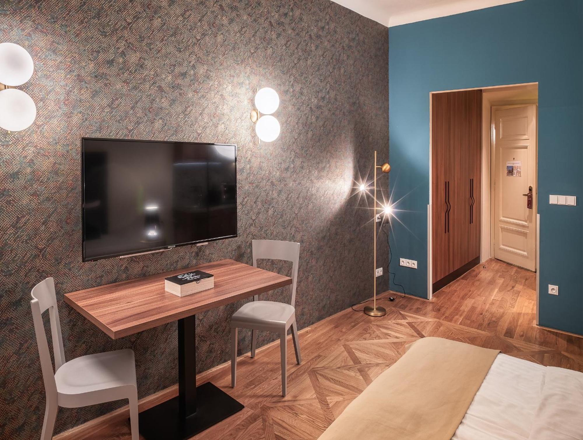 Golden Angel By Adrez Aparthotel Prag